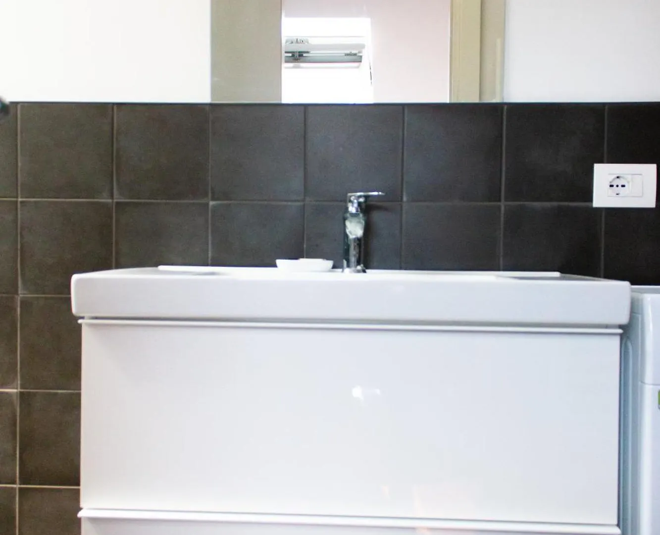 Apartament Cozy Attic Recently Renovated Mediolan 0*,
