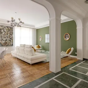 Heart Duomo District Appartement